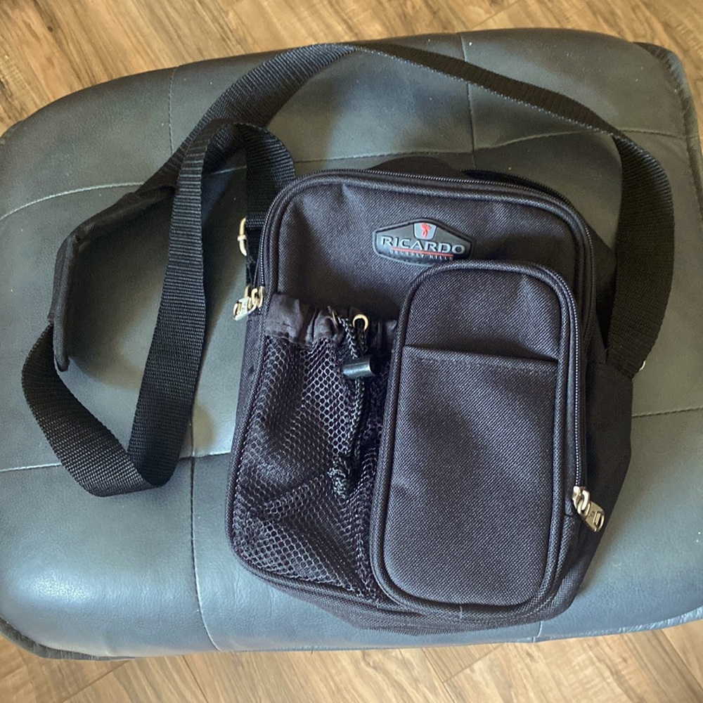 Ricardo Beverly Hills black travel bag - New- Perfect Crossbody bag!